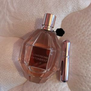 5ml spray flower bomb by viktor Rolf